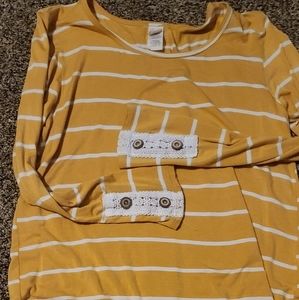 Cute Mustard Yellow Striped Top with lace details